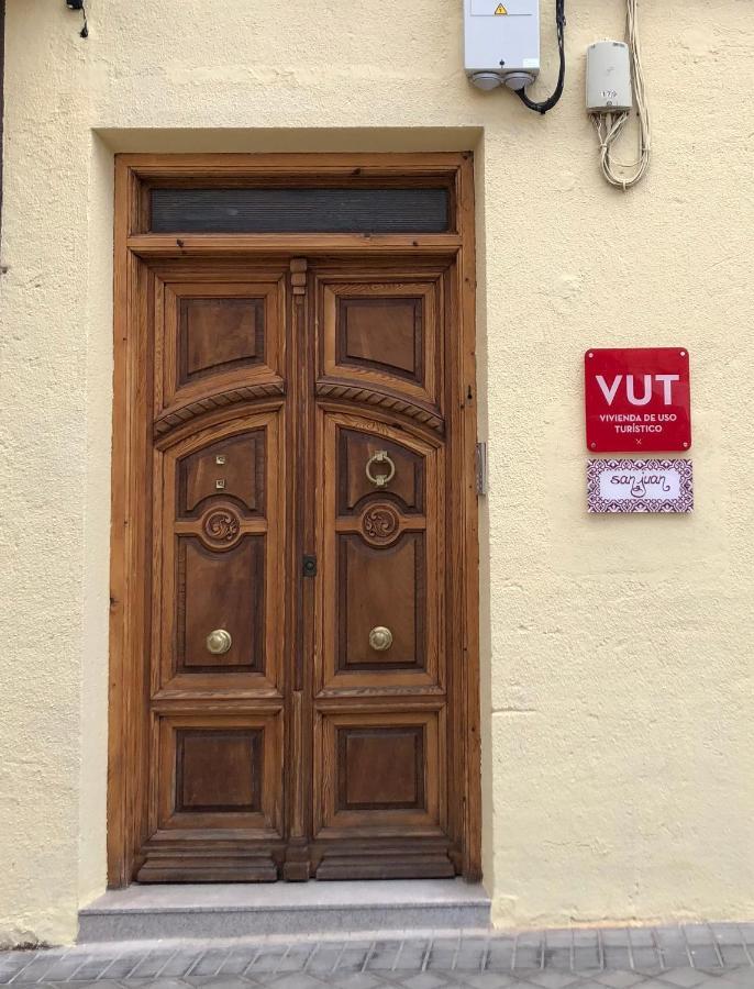 Viviendas Turisticas San Juan Alcazar de San Juan Εξωτερικό φωτογραφία